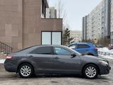 Toyota Camry 2011 года за 7 300 000 тг. в Астана – фото 4