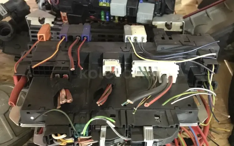 Блок сам Mercedes блок предохранителей за 17 999 тг. в Алматы
