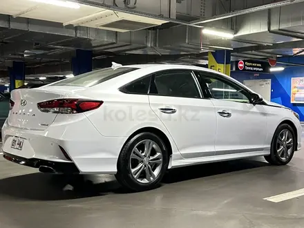 Hyundai Sonata 2018 года за 7 500 000 тг. в Шымкент – фото 10