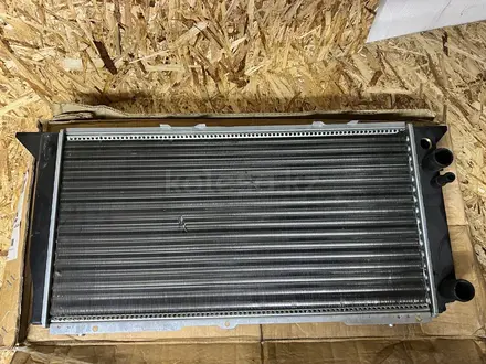 Радиатор охлаждения AUDI 80 за 28 000 тг. в Костанай