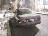 Mercedes-Benz E 230 1991 года за 1 000 000 тг. в Алматы – фото 4