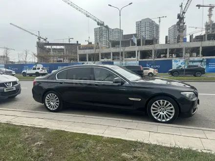 BMW 740 2009 года за 9 000 000 тг. в Астана – фото 4