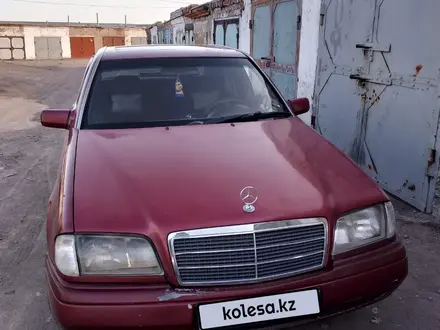 Mercedes-Benz C 180 1994 года за 1 200 000 тг. в Балхаш