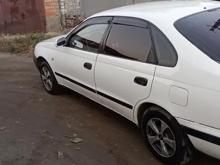 Toyota Carina E 1992 года за 1 560 000 тг. в Усть-Каменогорск – фото 3