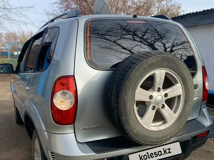 Chevrolet Niva 2013 года за 3 200 000 тг. в Астана – фото 2