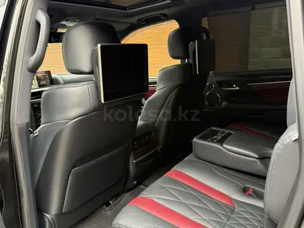 Lexus LX 570 2021 года за 61 000 000 тг. в Алматы – фото 31