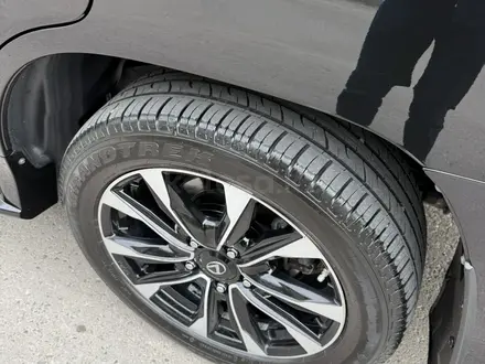 Lexus LX 570 2021 года за 61 000 000 тг. в Алматы – фото 33