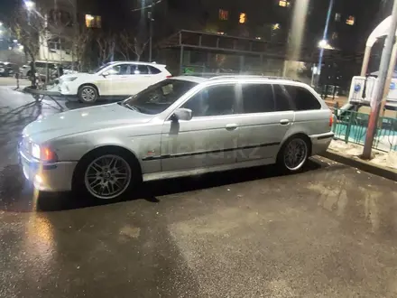 BMW 530 2000 года за 3 400 000 тг. в Алматы – фото 14