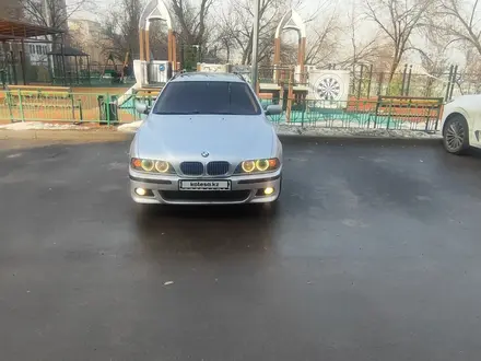 BMW 530 2000 года за 3 400 000 тг. в Алматы – фото 16