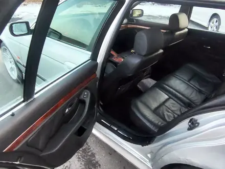 BMW 530 2000 года за 3 400 000 тг. в Алматы – фото 3