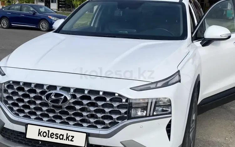 Hyundai Santa Fe 2021 годаfor17 500 000 тг. в Алматы