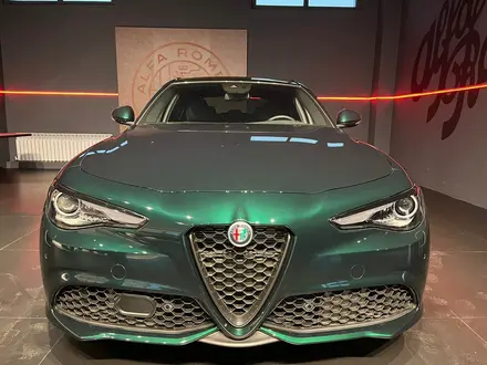 Alfa Romeo Giulia 2022 года за 32 000 000 тг. в Алматы