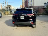 Toyota Highlander 2021 годаfor18 800 000 тг. в Астана – фото 5