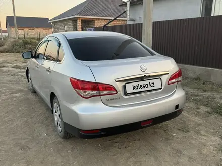 Nissan Almera 2014 года за 3 400 000 тг. в Атырау – фото 2