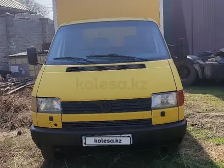 Volkswagen  Transporter 1992 года за 2 500 000 тг. в Алматы