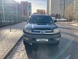 Toyota 4Runner 2003 годаүшін8 900 000 тг. в Астана – фото 2