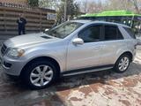 Mercedes-Benz ML 350 2007 годаfor7 900 000 тг. в Алматы