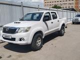 Toyota Hilux 2014 года за 7 500 000 тг. в Караганда