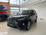 Toyota RAV4 Luxe+ 2025 года за 22 220 000 тг. в Щучинск