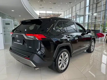 Toyota RAV4 Luxe+ 2025 года за 22 220 000 тг. в Щучинск – фото 4