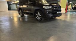 Toyota Land Cruiser 2015 года за 27 000 000 тг. в Алматы – фото 2