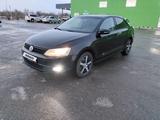 Volkswagen Jetta 2013 года за 5 800 000 тг. в Актобе – фото 2