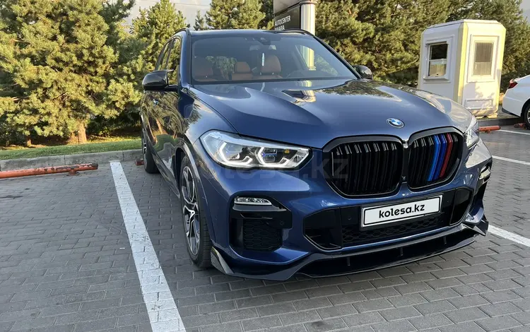 BMW X5 2021 года за 50 000 000 тг. в Алматы