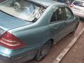 Mercedes-Benz C 200 2002 годаүшін2 300 000 тг. в Алматы – фото 6