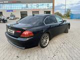 BMW 735 2002 года за 5 000 000 тг. в Актобе – фото 2