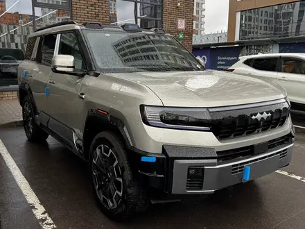 BYD FangChengBao Leopard 8, 2025