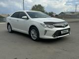 Toyota Camry 2015 годаfor13 000 000 тг. в Семей – фото 4