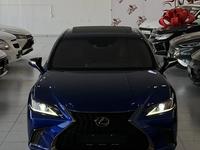 Lexus ES 350 2018 года за 21 000 000 тг. в Шымкент