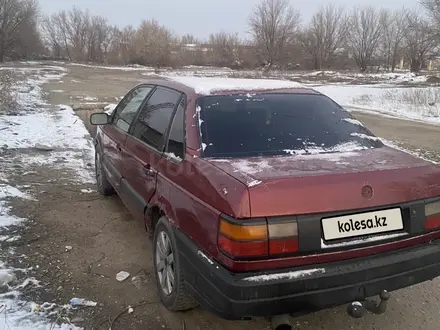 Volkswagen Passat 1988 года за 500 000 тг. в Сарыкемер – фото 3