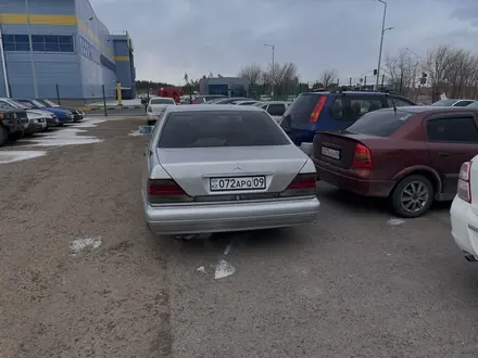 Mercedes-Benz S 320 1995 года за 2 300 000 тг. в Караганда – фото 5