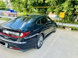 Hyundai Sonata 2023 года за 13 100 000 тг. в Актобе – фото 4