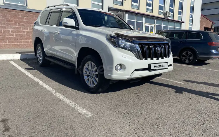 Toyota Land Cruiser Prado 2017 года за 19 500 000 тг. в Астана