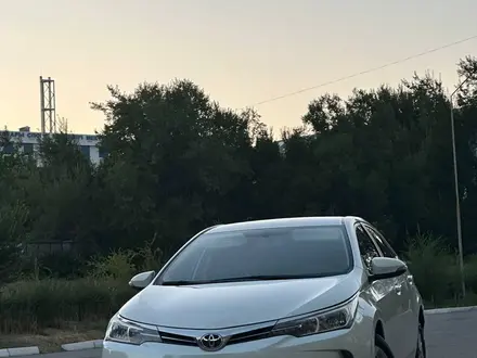 Toyota Corolla 2018 года за 8 650 000 тг. в Шымкент