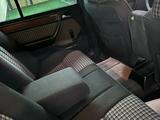 Mercedes-Benz E 200 1994 года за 1 600 000 тг. в Тараз