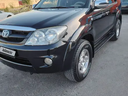 Toyota Fortuner 2006 года за 9 000 000 тг. в Актау – фото 4