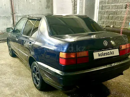 Volkswagen Vento 1994 года за 1 700 000 тг. в Алматы – фото 7