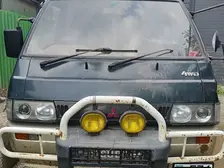 Mitsubishi Delica, 1992