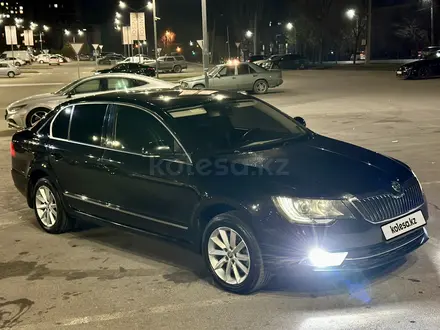 Skoda Superb 2014 года за 7 500 000 тг. в Алматы