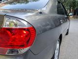 Toyota Camry 2005 года за 7 700 000 тг. в Шымкент – фото 4