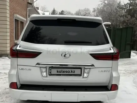 Lexus LX 570 2017 года за 40 000 000 тг. в Зайсан – фото 5