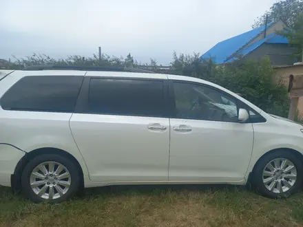 Toyota Sienna 2012 года за 8 200 000 тг. в Уральск – фото 11