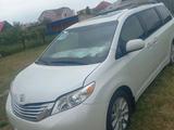 Toyota Sienna 2012 годаfor8 200 000 тг. в Уральск – фото 2