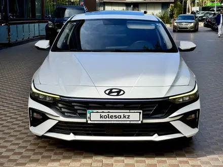Hyundai Elantra 2024 года за 7 800 000 тг. в Шымкент