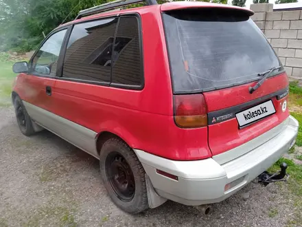 Mitsubishi Space Runner 1994 года за 1 600 000 тг. в Алматы – фото 4