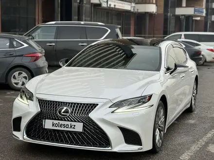 Lexus LS 350 2018 года за 34 000 000 тг. в Шымкент