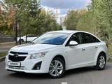 Chevrolet Cruze 2014 годаүшін3 600 000 тг. в Астана – фото 4